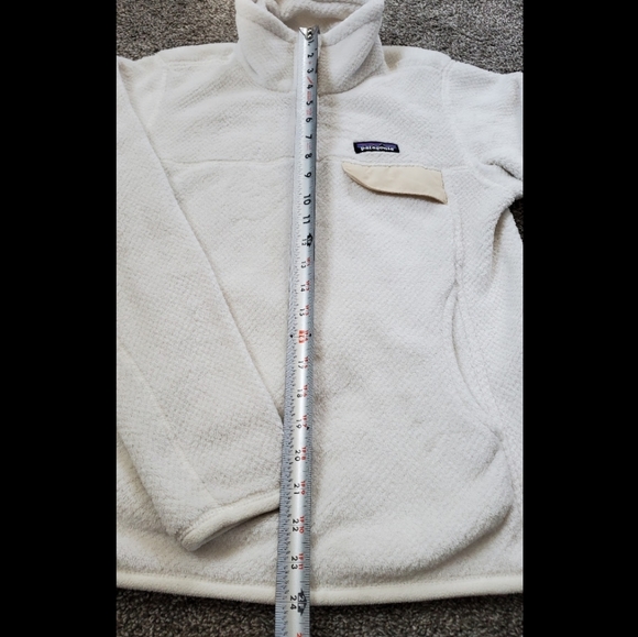 LIKE NEW Patagonia Women's Snap-T® Fleece Pullover - Picture 9 of 10